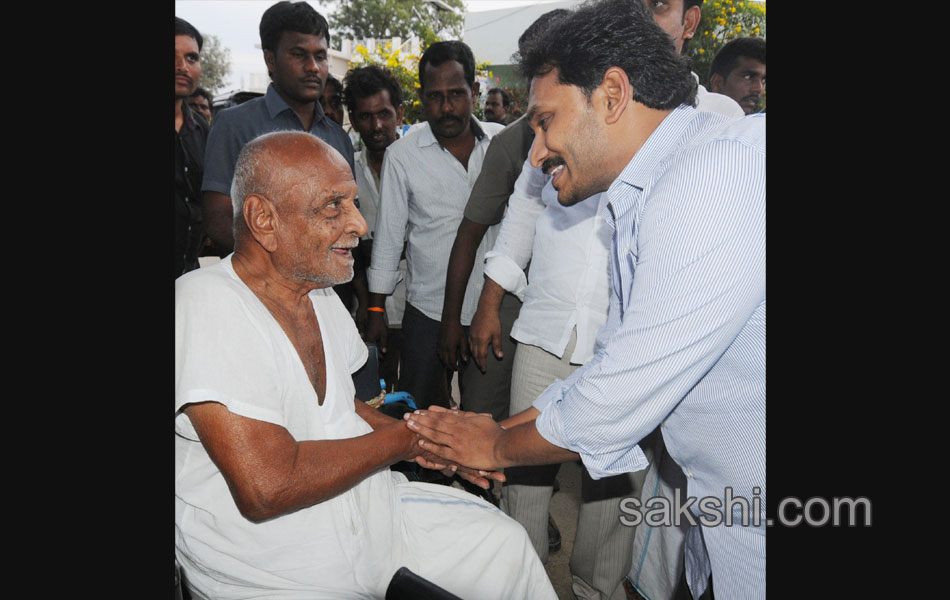 Ys Jagan Tour in Pulivendula - Sakshi15