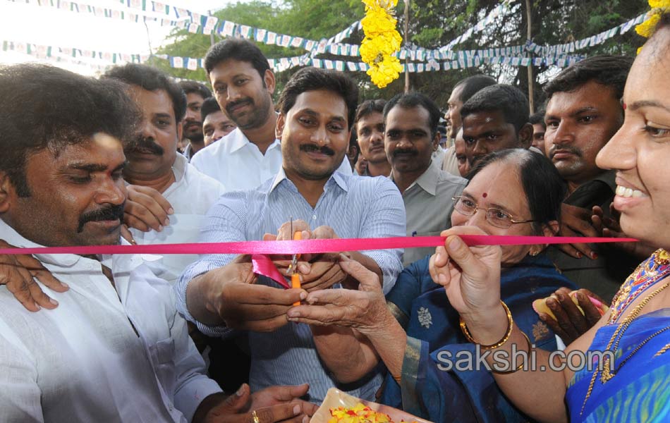 Ys Jagan Tour in Pulivendula - Sakshi9