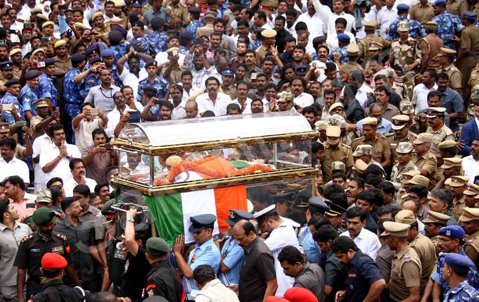 Jayalalithaa laid to rest24