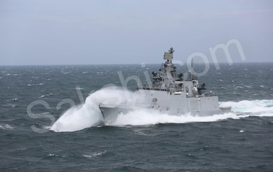 tamil nadu vardah cyclone17