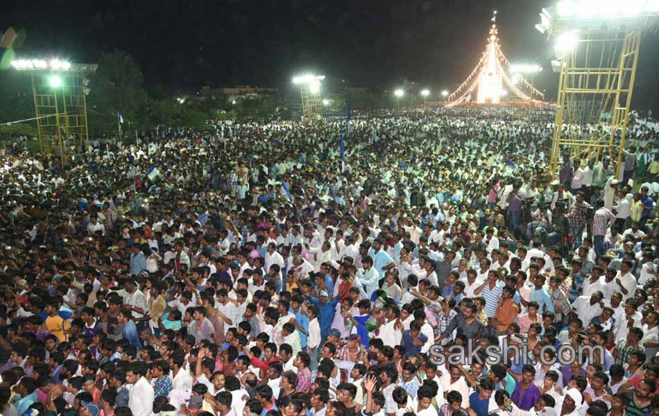 YS Jagan tour in Narasaraopet - Sakshi4