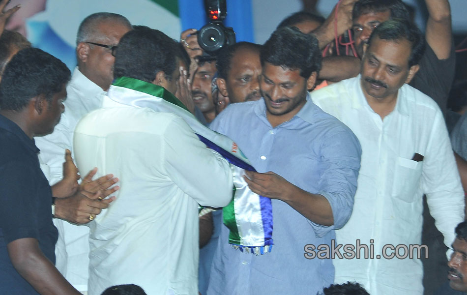 YS Jagan tour in Narasaraopet - Sakshi8