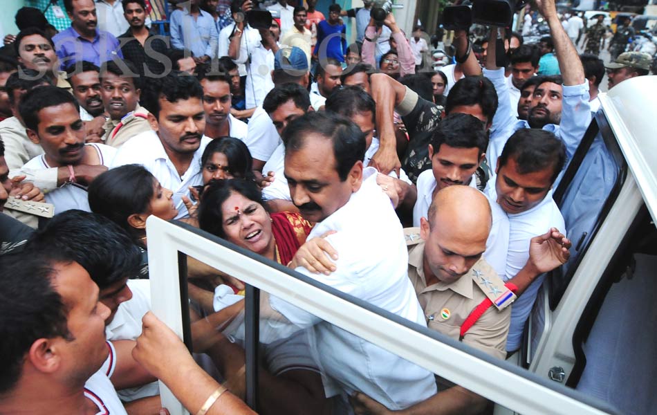 Candle Rally in R K Beach Vizag - Sakshi2