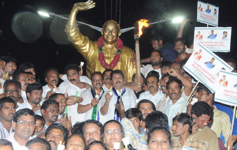 special status protest in anantapur - Sakshi2