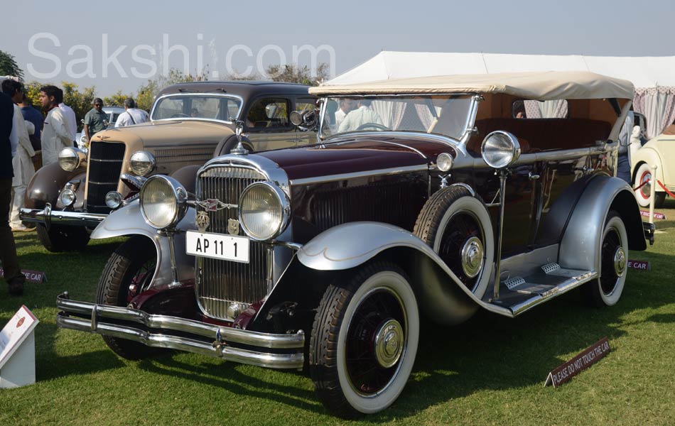 vintage cars show in hyderabad Falaknuma Palace - Sakshi10