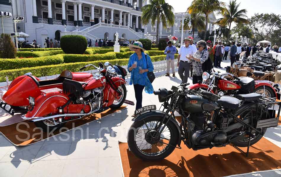 vintage cars show in hyderabad Falaknuma Palace - Sakshi19