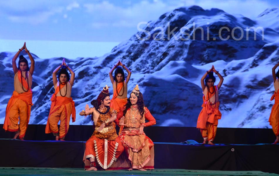 Drpadmaja Reddy presents kakatiya dance ballet at shilpakala vedika4