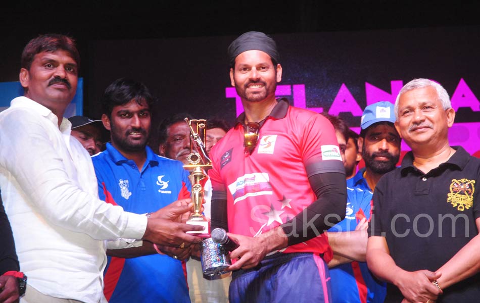 Swachh Hyd Cricket Match 201715