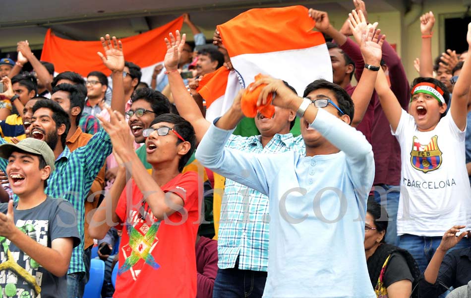 Test cricket match between India and Bangladesh15