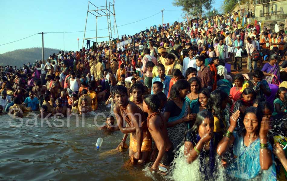 srisailam in mahashivratri - Sakshi2