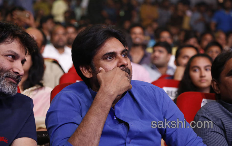 Katamarayudu pre release function1