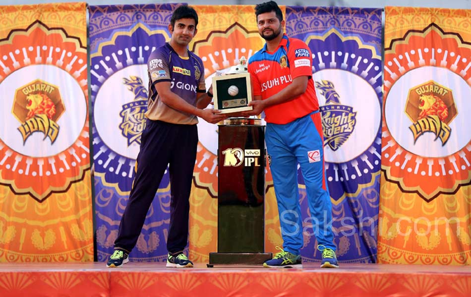 Kolkata Knight Riders and Gujarat Lions - Sakshi6