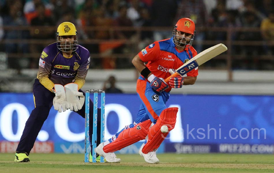 Kolkata Knight Riders and Gujarat Lions - Sakshi9