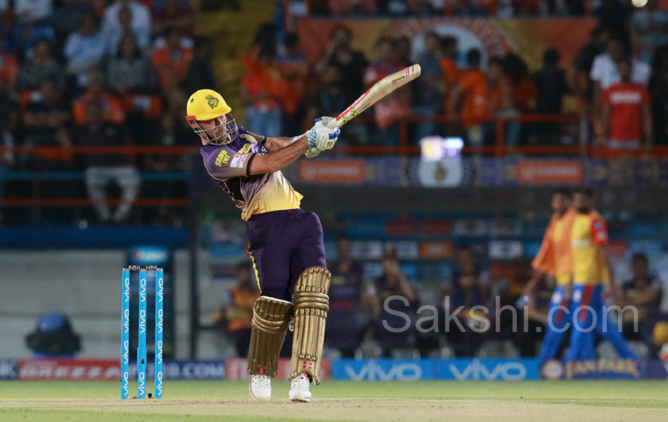 Kolkata Knight Riders and Gujarat Lions - Sakshi18