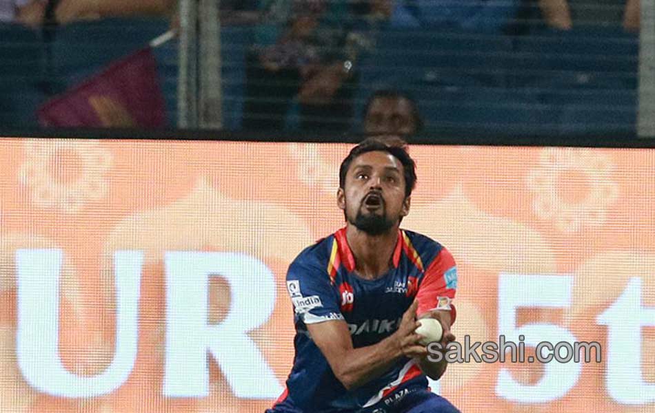 Delhi daredevils won match with  Rising Pune Super Giant12