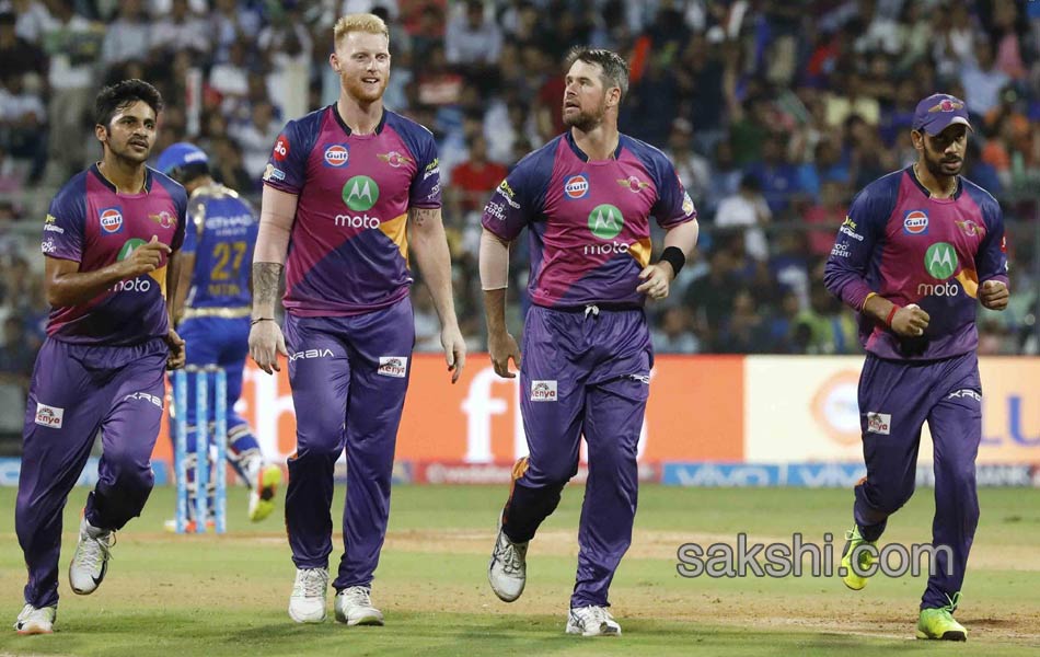 Rising Pune Supergiant won by 3 runs9