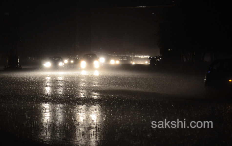 heavy  rain in hyderbad city3