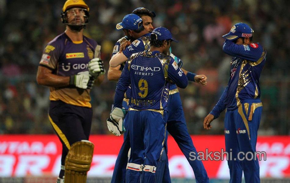 Mumbai Indians beat Kolkata Knight Riders by 9 runs8