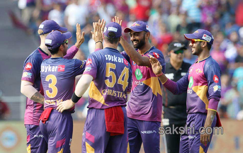 Rising pune enter to playoff2