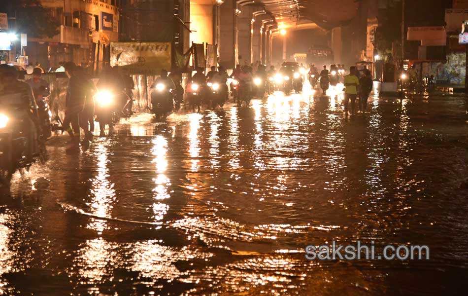 Rain In Hyderabad12