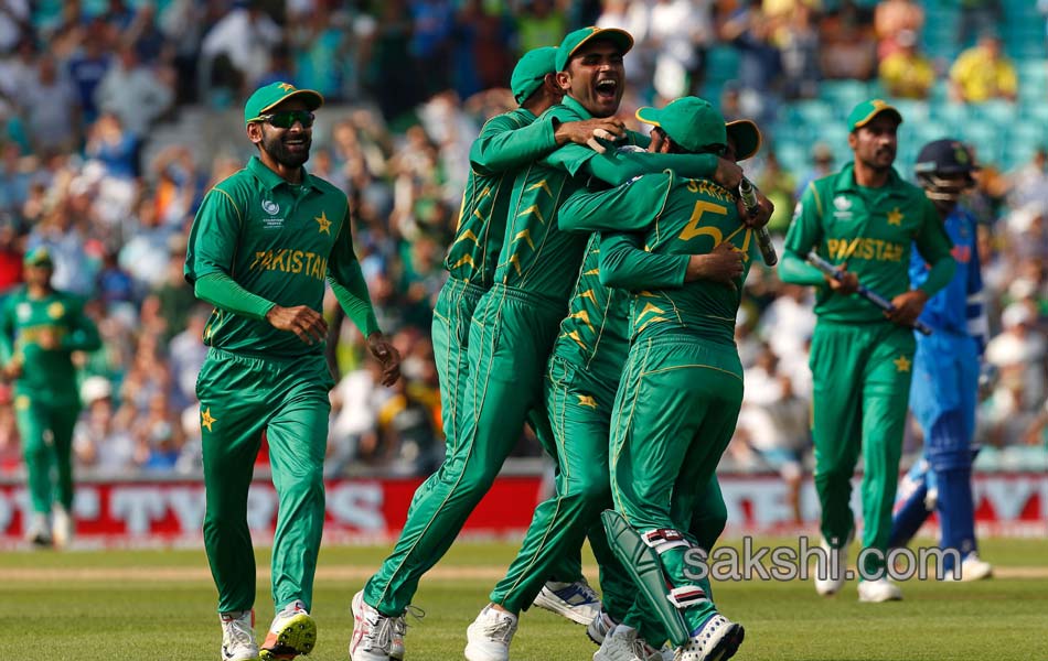 Pakistan beat India by 180 runs win ICC Champions Trophy 20174