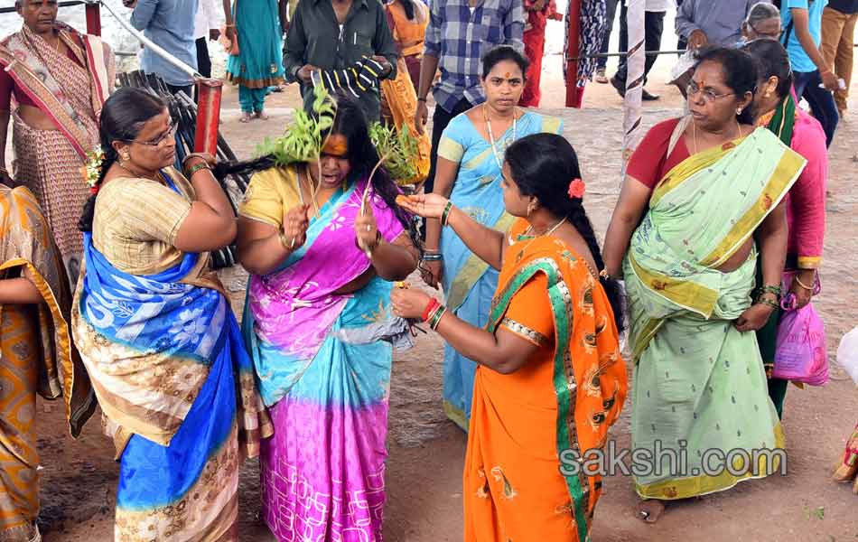 golkonda bonalu - Sakshi17