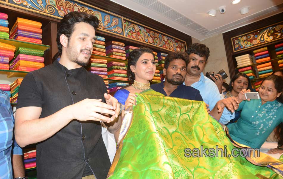 akhil samantha in karimnagar5