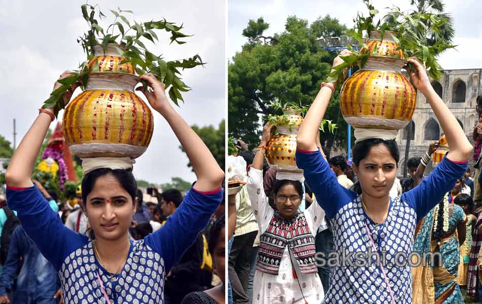 laldarwaza bonalu2