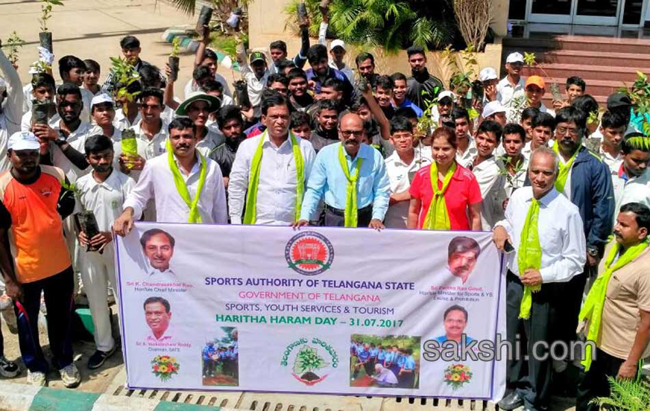 Mithali Raj participate Haritha Haram in lb stadium10