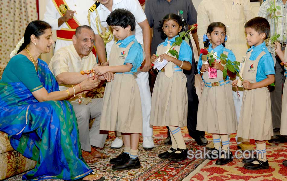 Rakhi celebrations in Rajbhavan10