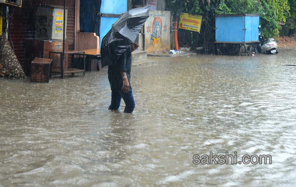 Heavy rains in Hyderabad17