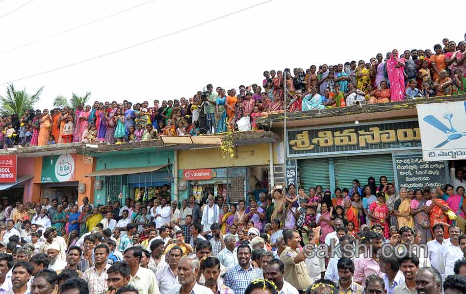 YS Jagan Tour in Nandyala - Sakshi23