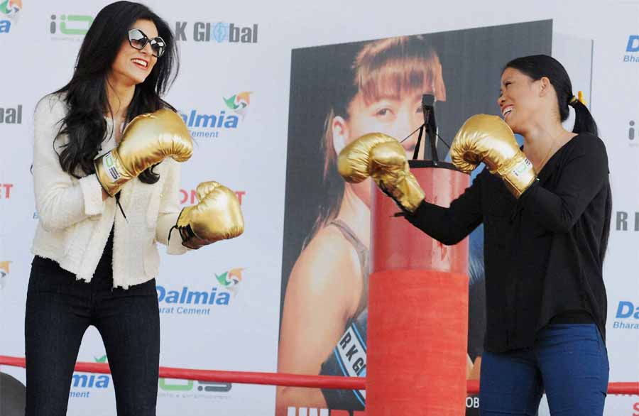 Susmita book laching mary kom6