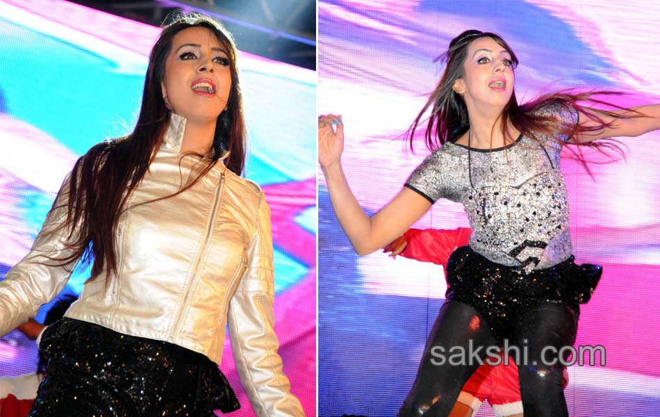 heroine sanjana bangalore country club new year celebration - Sakshi2