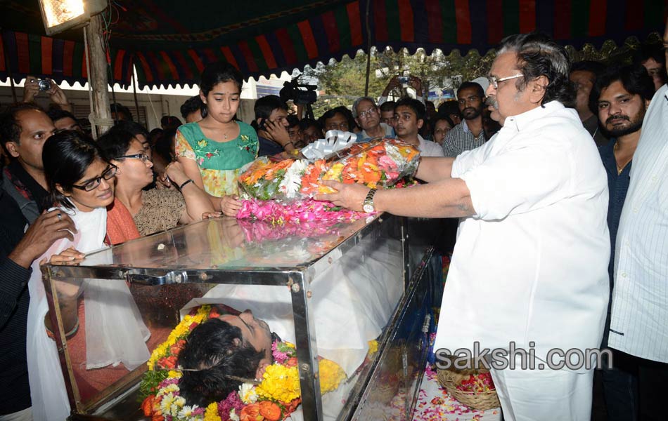 Tollywood Celebrities Pay Homage To Actor Uday Kiran - Sakshi1