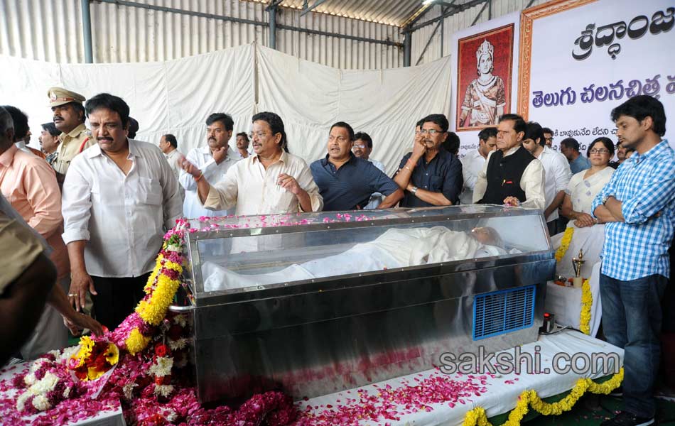 akkineni nageswara rao funerals in annapurna studios42