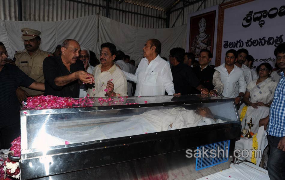 akkineni nageswara rao funerals in annapurna studios60