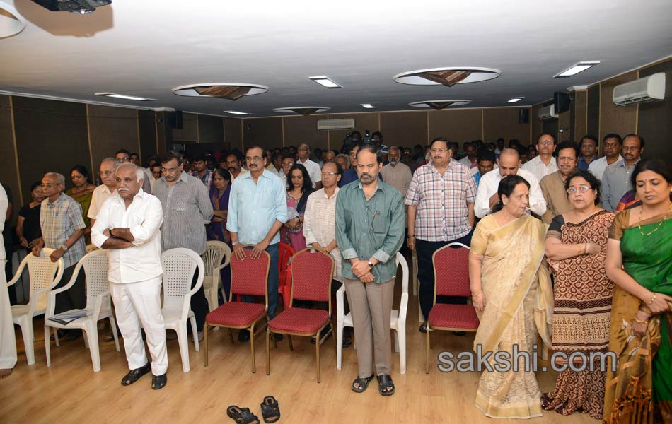 Celebrities pay homage to ANR at film chamber42