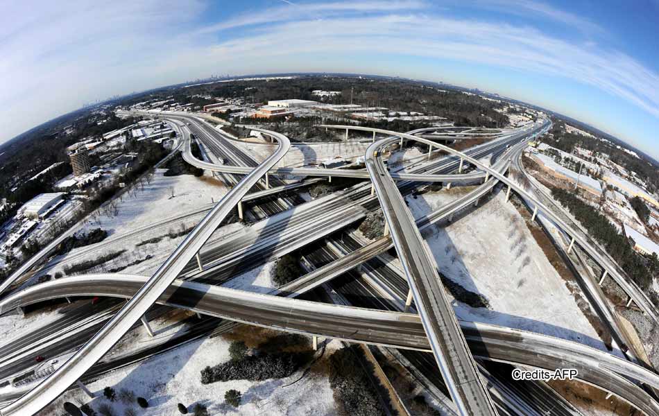 Alabama Students Trapped In Schools After Winter Storm Hits Southern US15