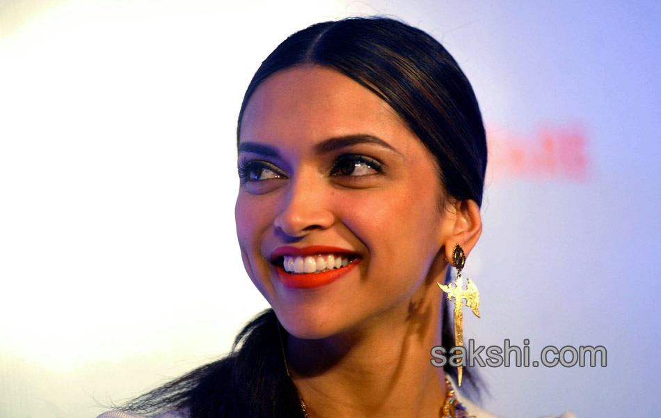 Deepika Padukone attends the cover launch for the 59th Idea Filmfare Awards3