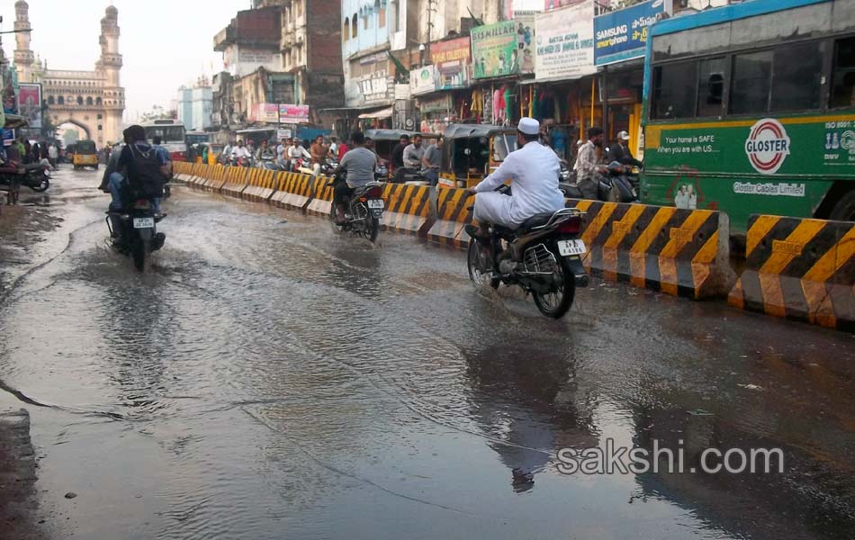 Heavy Rain in Hyderabad11