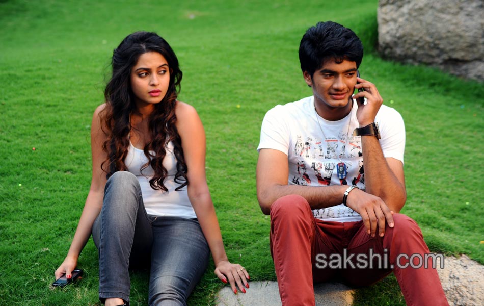 Nuvve Naa Bangaram movie stills4