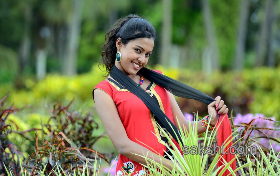 Tholi Sandhvya Velalo Movie Stills15