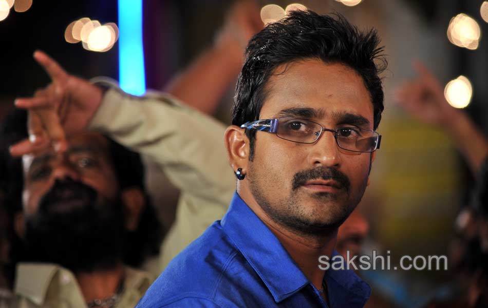 Intelligent Idiots Movie stills - Sakshi13