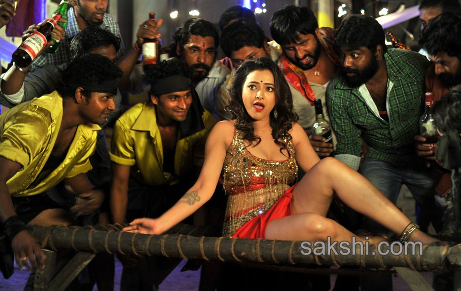 Intelligent Idiots Movie stills - Sakshi19