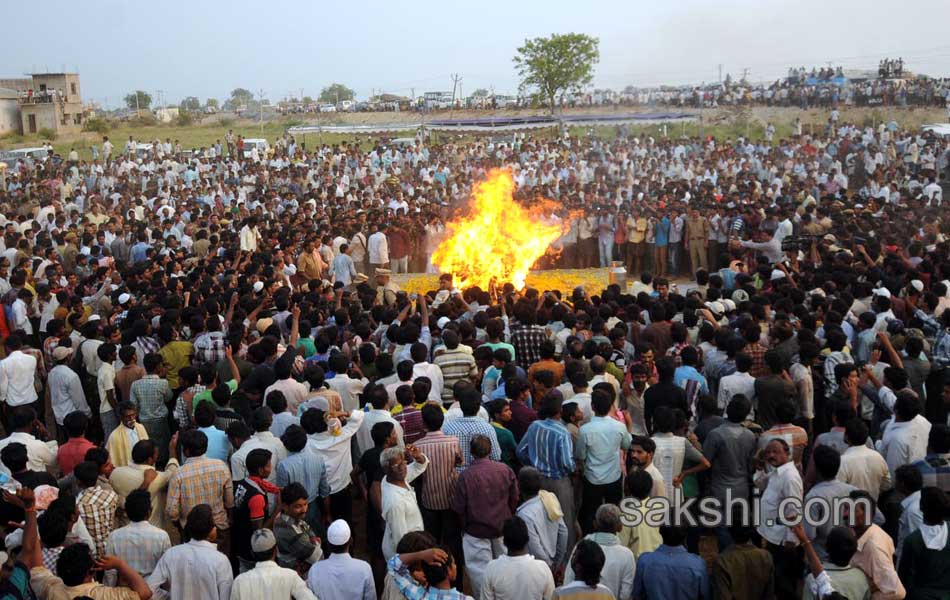 Shobha Nagireddy last rites today - Sakshi44