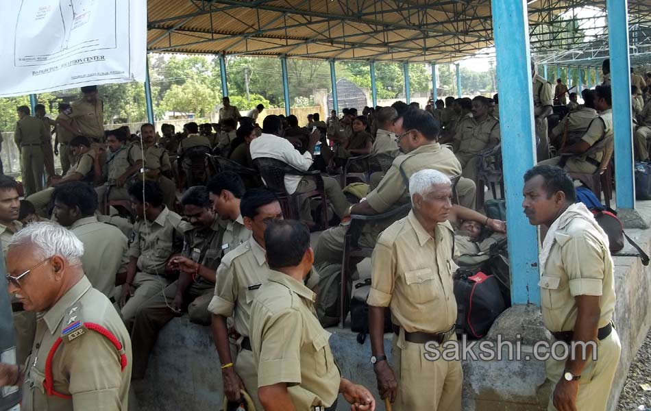 Poling Stations Are Ready In Telangana - Sakshi17