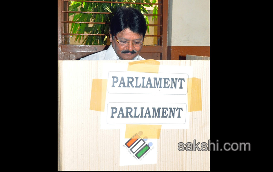 MLA  MP candets uses their vote rights8