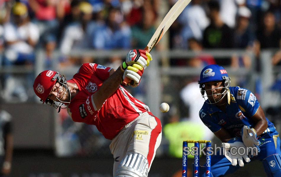 Mumbai Indians down Punjab for first win in IPL6