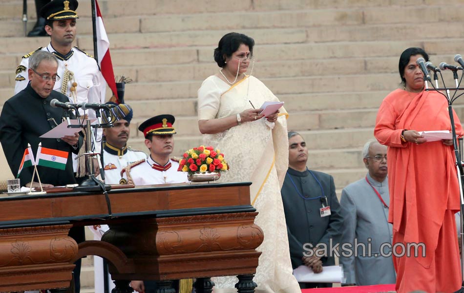 Modi swearing in ceremony - Sakshi15